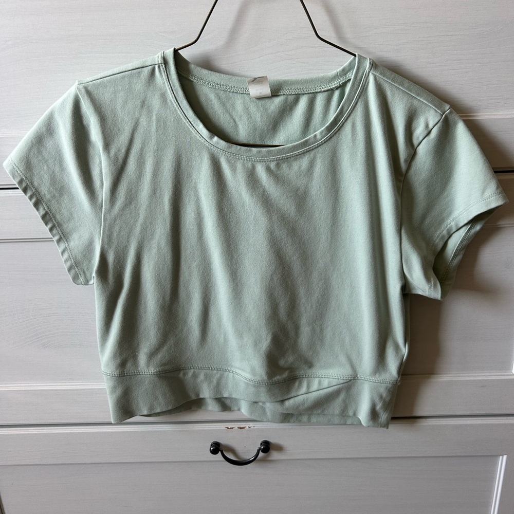 Old Navy Athletic Wear Mint Women's Crop Top 🏋🏼‍♀️